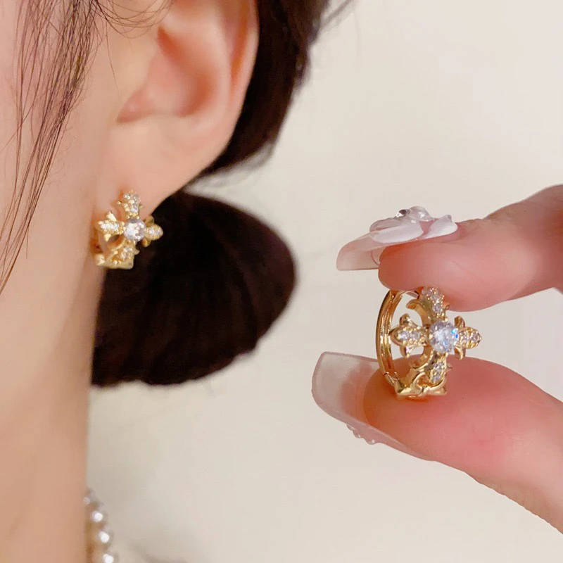 铜合金耳饰 精品/法式复古时尚设计感十字架耳扣个性独特耳圈女