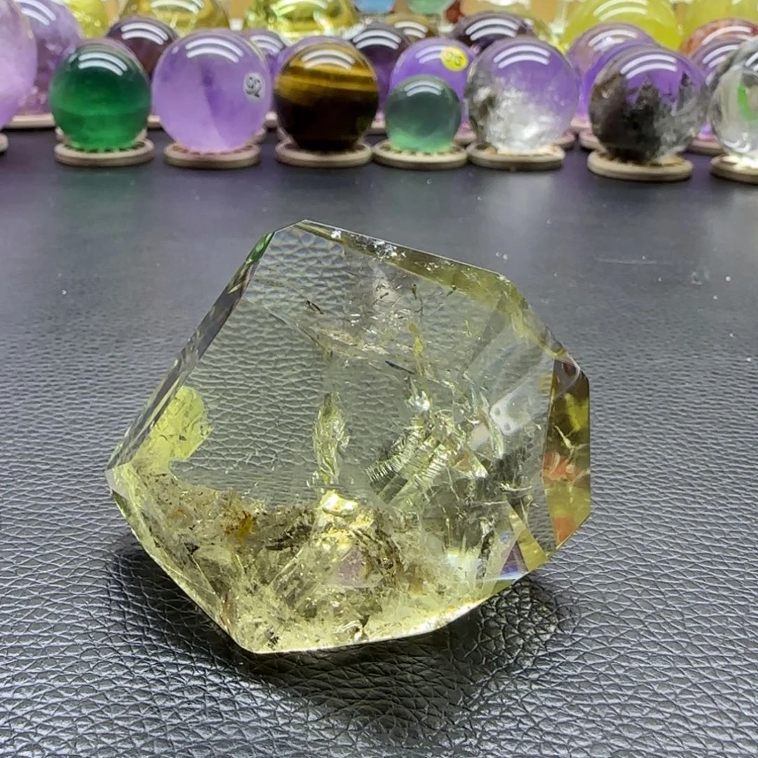 珠宝半成品未镶嵌水晶