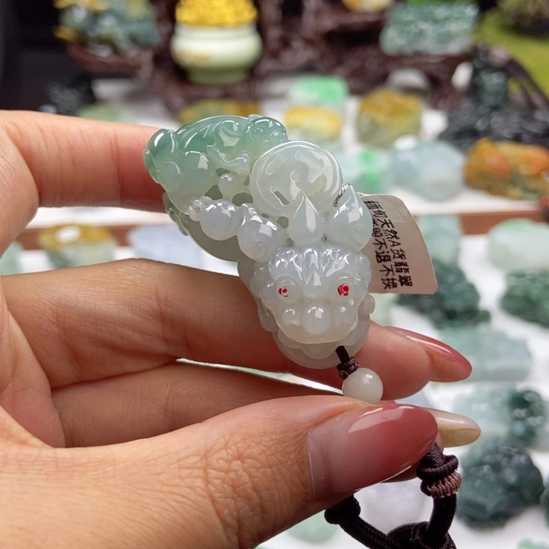 颈饰未镶嵌翡翠A33 半山水子母貔貅