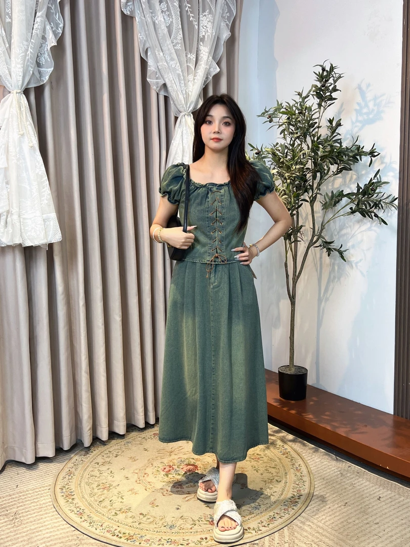 RACI然彩显瘦气质夏季设计上衣BSS421431+BXQ422433