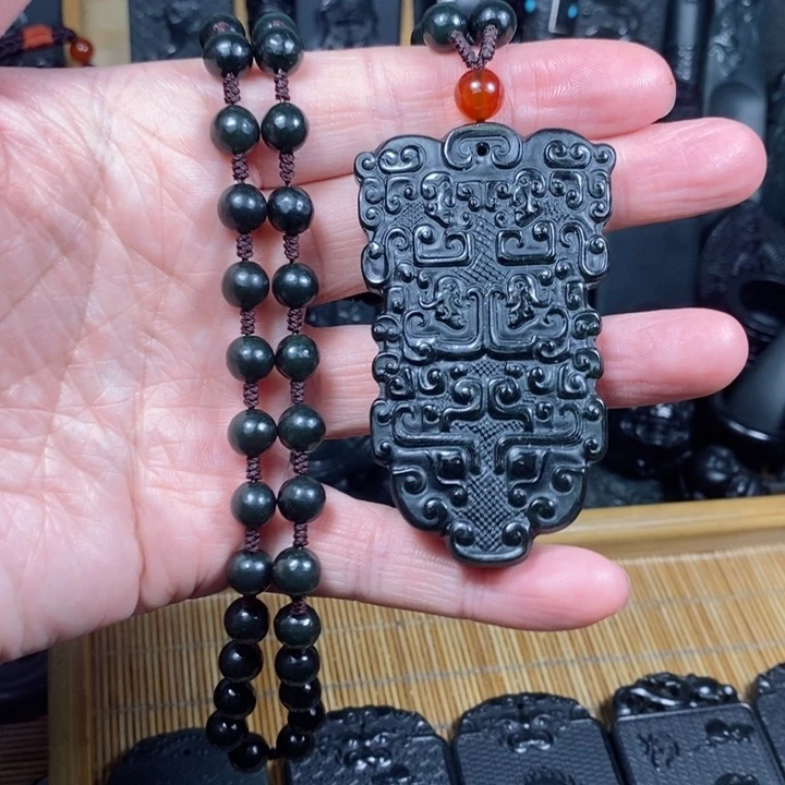 和田玉（青玉）颈饰未镶嵌