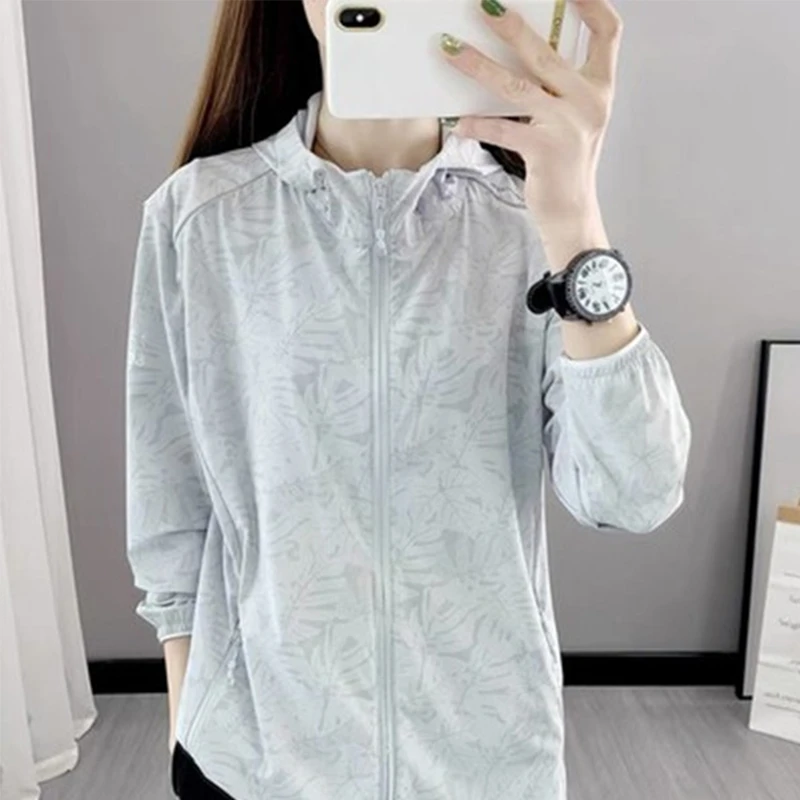 防晒衣女款外穿高档2025新款正品夏季薄款外套户外登山服弹力风衣