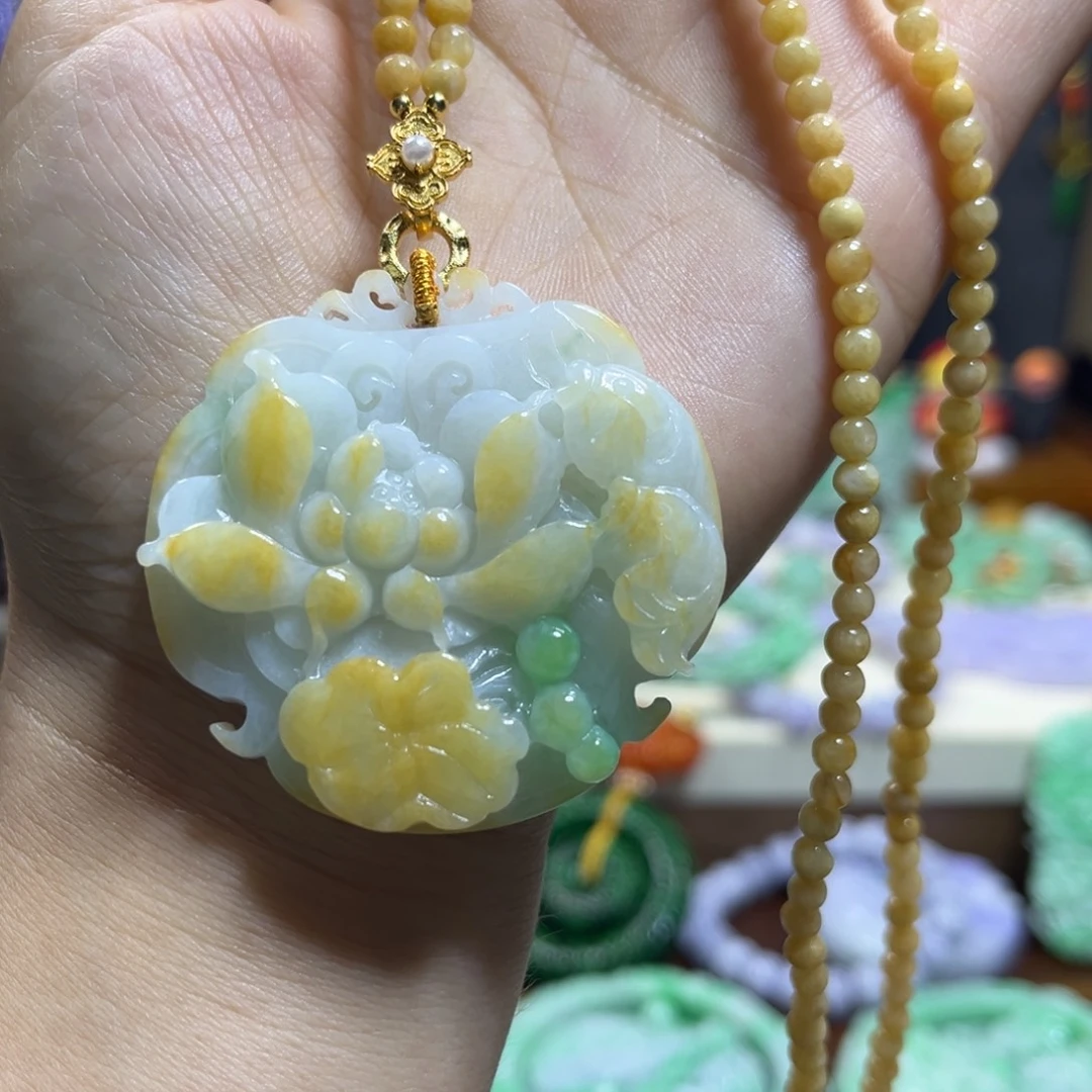 翡翠未镶嵌颈饰天然翡翠