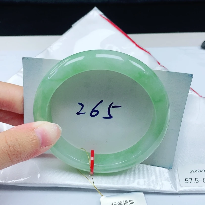【闪购商品】翡翠手镯未镶嵌57.5圈