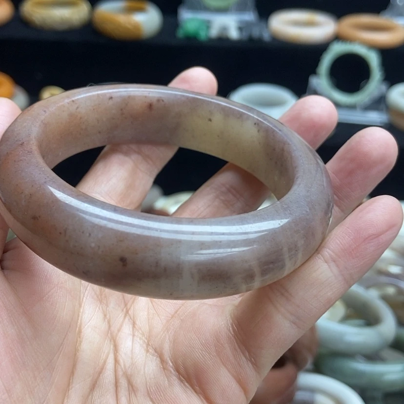 【闪购商品】石英质玉手镯未镶嵌鸿****浴