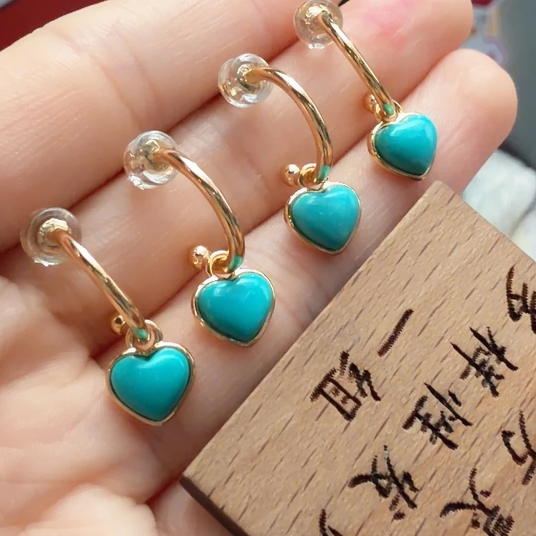 绿松石未镶嵌耳饰