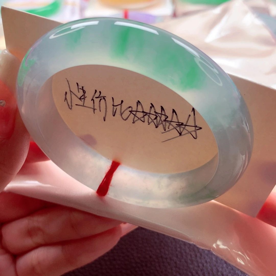 翡翠未镶嵌手镯54.2冰飘阳绿行家货果冻底 敏