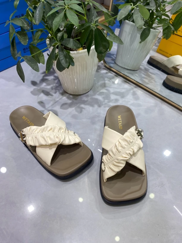 淘鞋馆0130658新款时尚百搭潮流舒适轻便软底防滑拖鞋