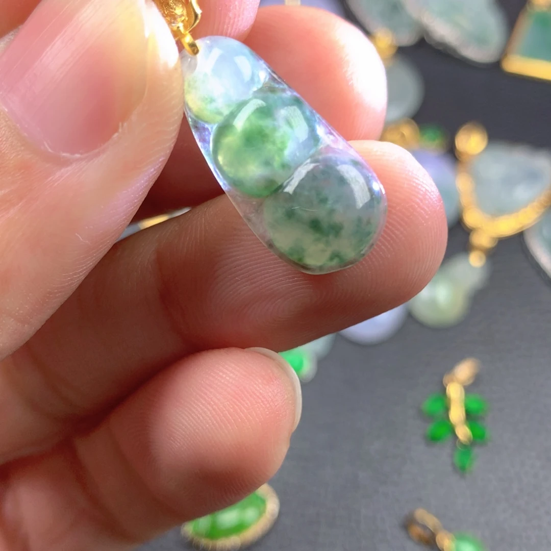 【闪购商品】翡翠18K金镶嵌颈饰翡翠