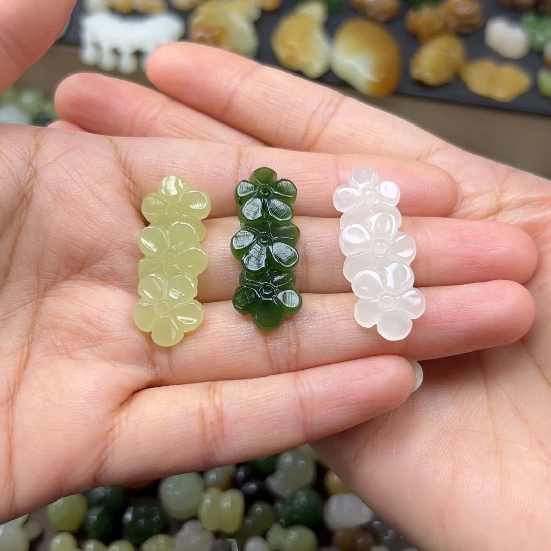 和田玉未镶嵌颈饰150一个多样性发其一