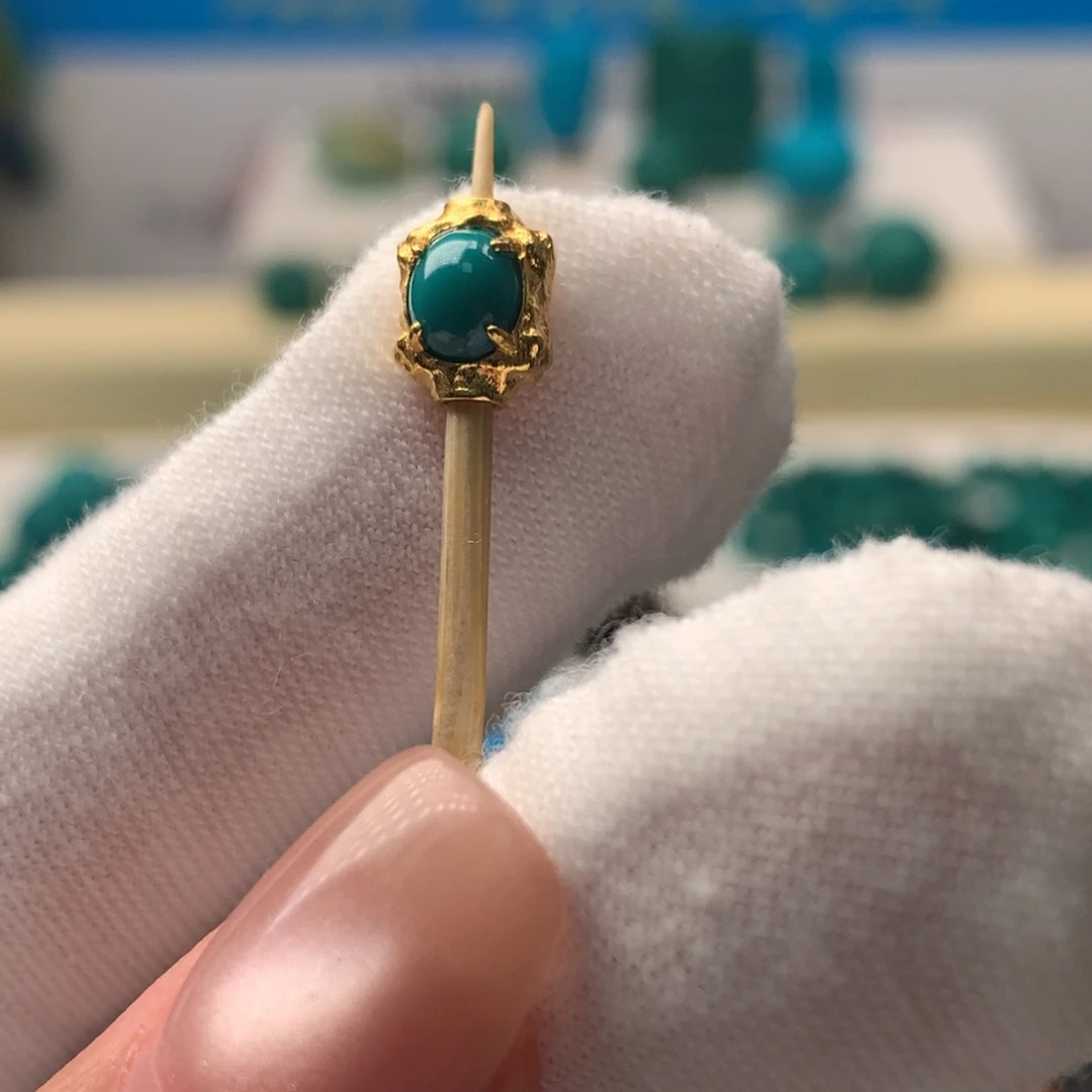 18K金镶嵌绿松石配饰