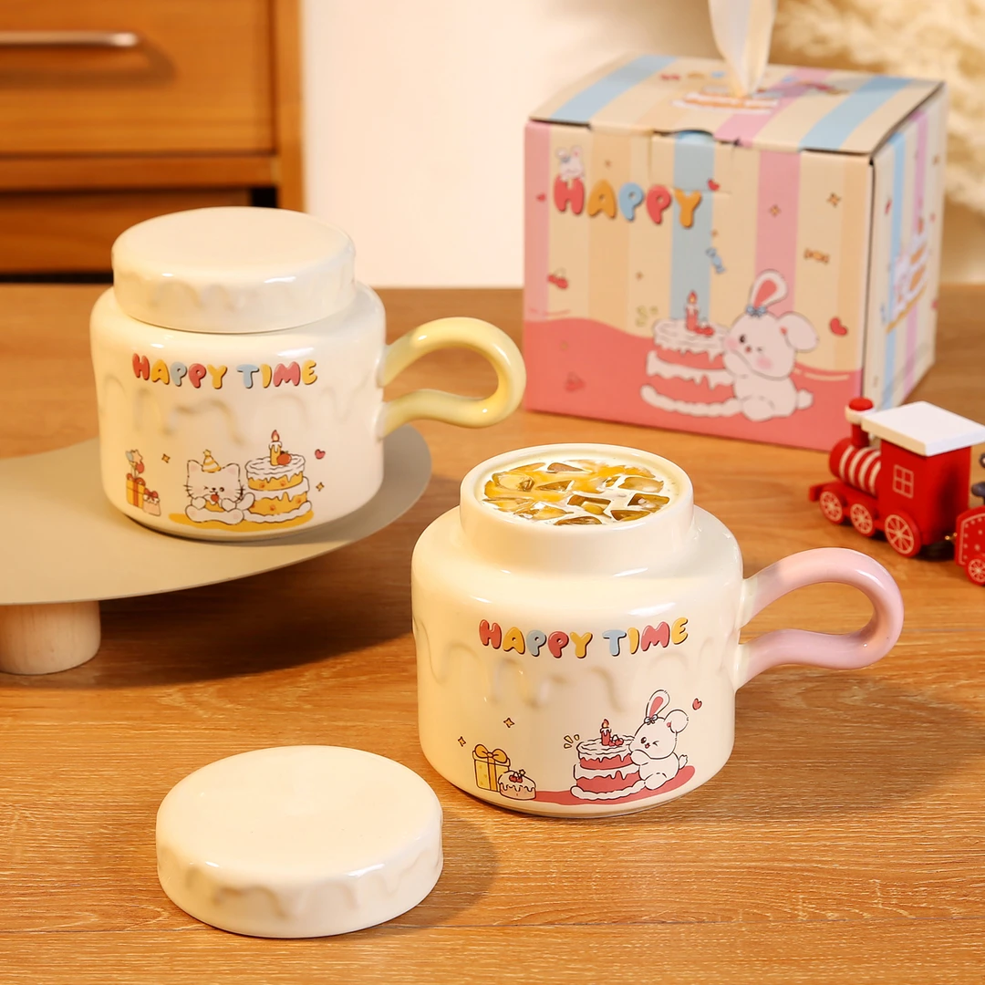 可爱陶瓷情侣水杯带盖高颜值家用早餐杯礼盒伴手礼马克杯生日礼物