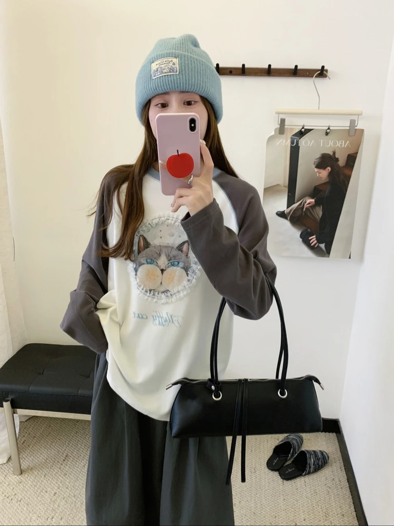 程程甄选 韩系设计感蕾丝圈圈猫插肩袖休闲打底衫5726