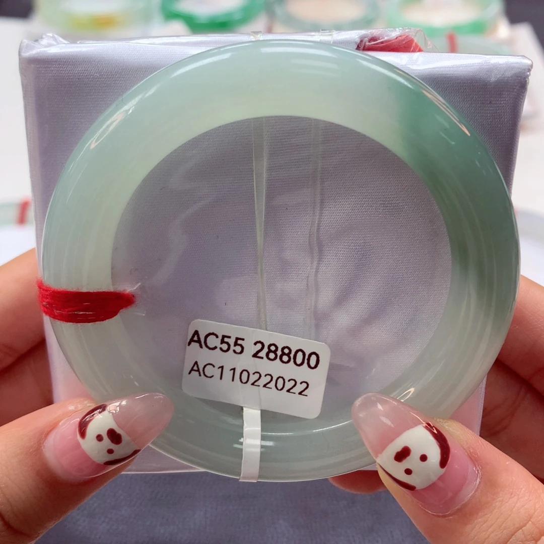 翡翠手镯未镶嵌（莫莫26）56圆22号