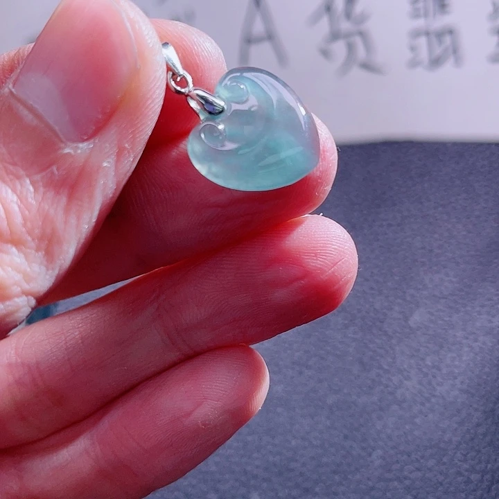 翡翠颈饰未镶嵌99999999