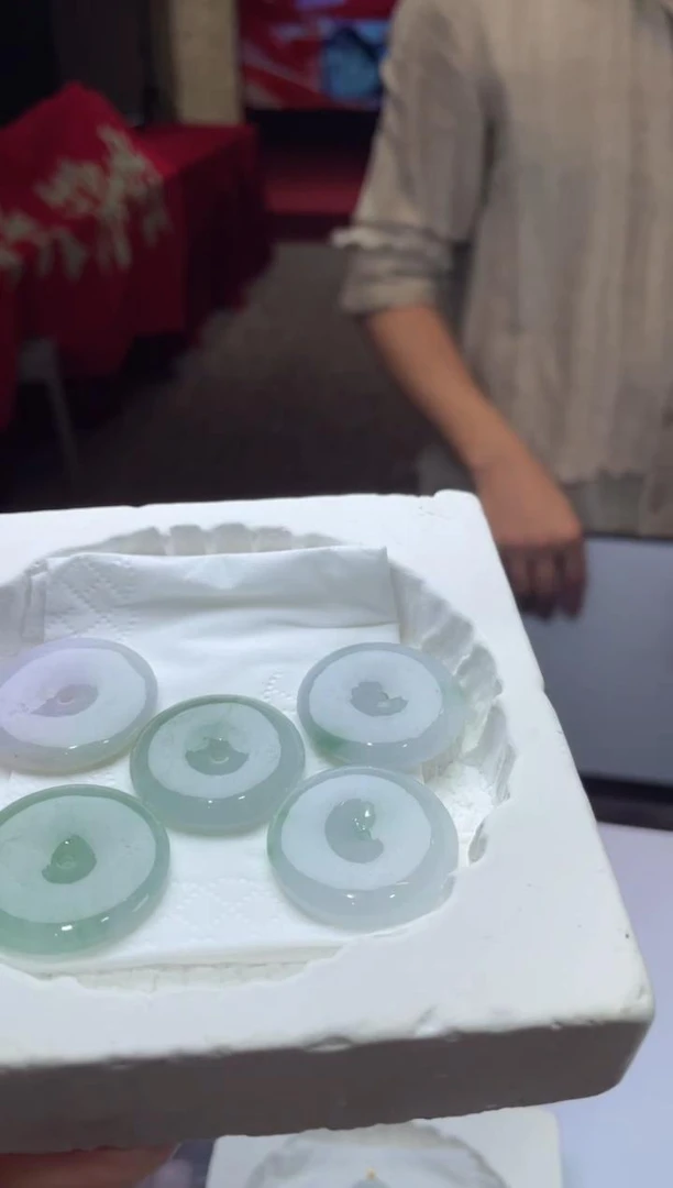 【石头说】严选-天然A货翡翠-平安扣-多样性发一件-PQGJ731-1