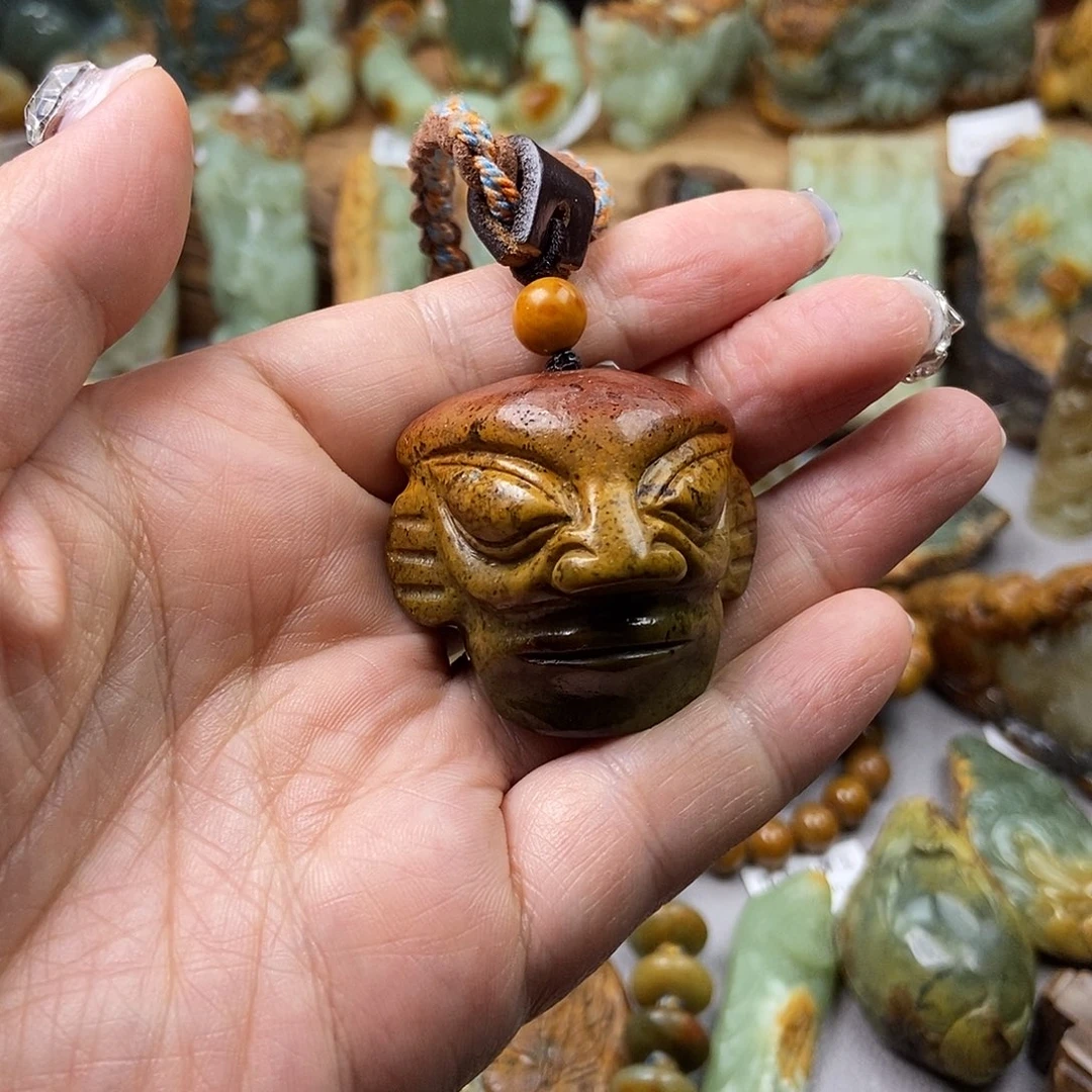 岫岩河磨玉（透闪石质玉）挂坠未镶嵌马****3