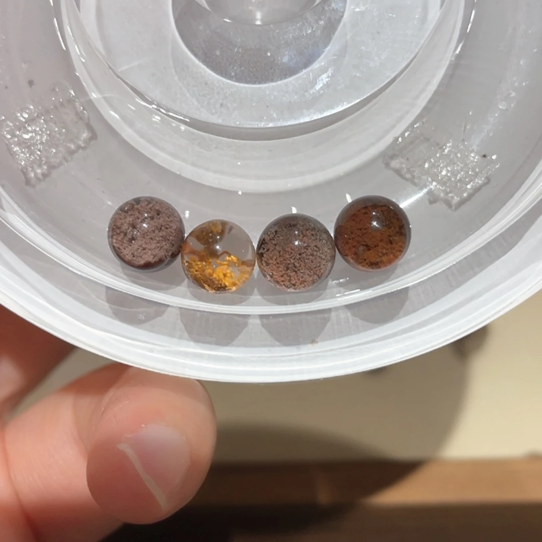 水晶弹珠未镶嵌来***吗弹珠