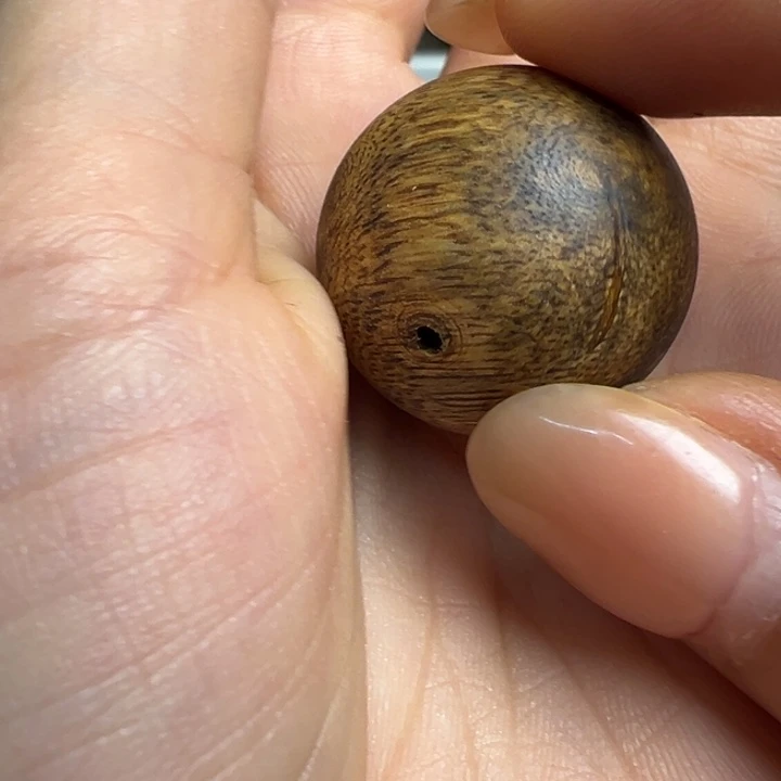 鱊***儿木手工艺海南白棋2.2圆，4.2克