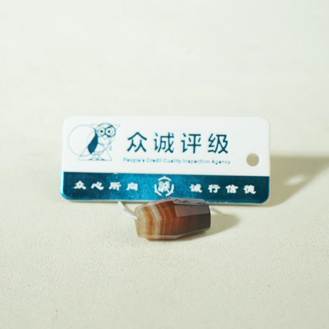 十八世纪缠丝玛瑙多楞珠【古珠精选】AAJJ240601103