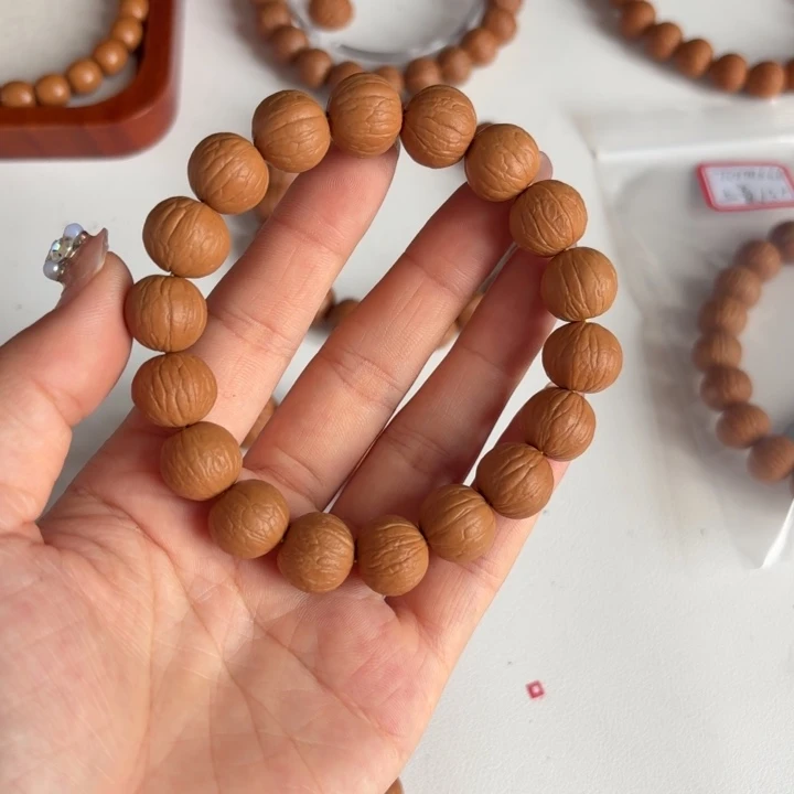 T***6全品无暇聚宝盆手串