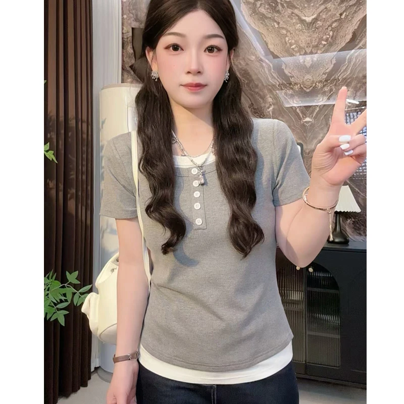 9082#纯欲欧若风撞色假两件单层短袖t恤女夏设计感纽扣显瘦上衣