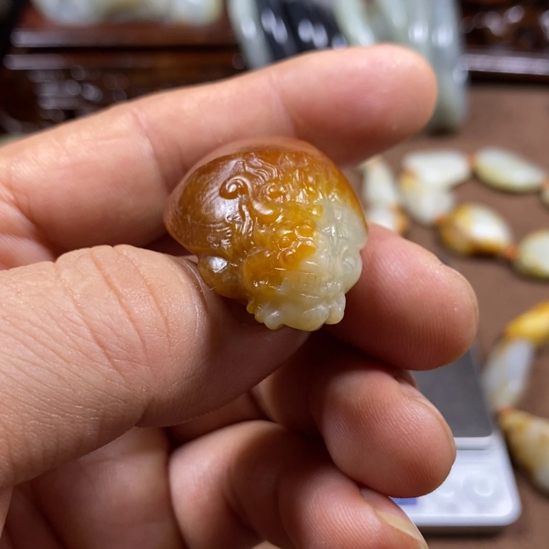 和田玉未镶嵌挂件