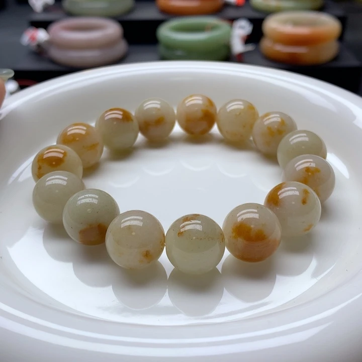 未镶嵌手镯石英岩玉