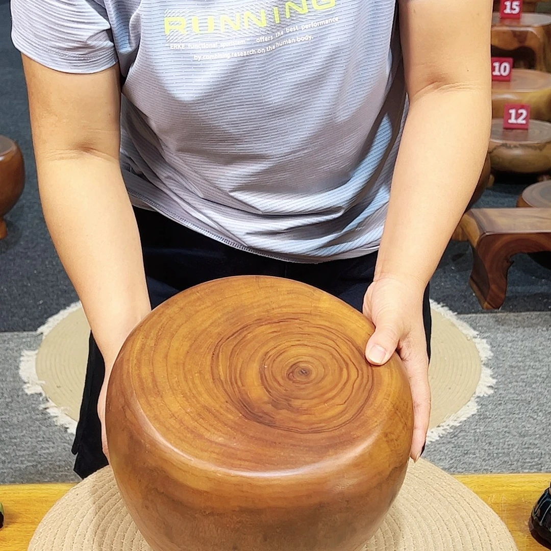 18 号香樟木尺寸：24-24-21cm