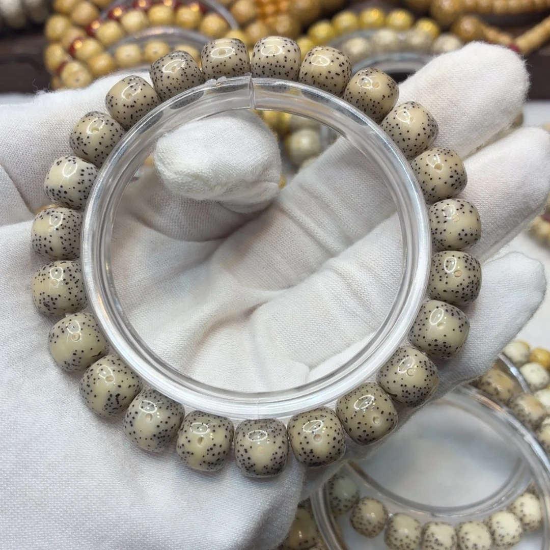 吊坠星月菩提10×9奶奶灰小细星