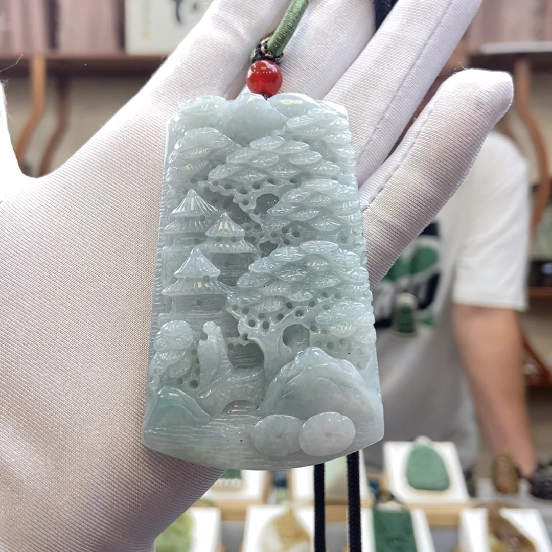 翡翠未镶嵌颈饰吊坠