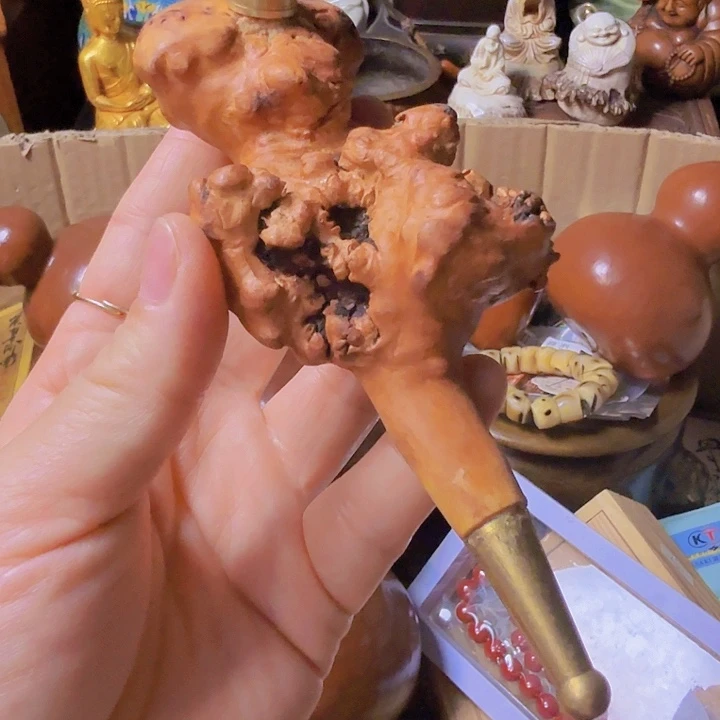 大叶紫檀（黑酸枝木类）