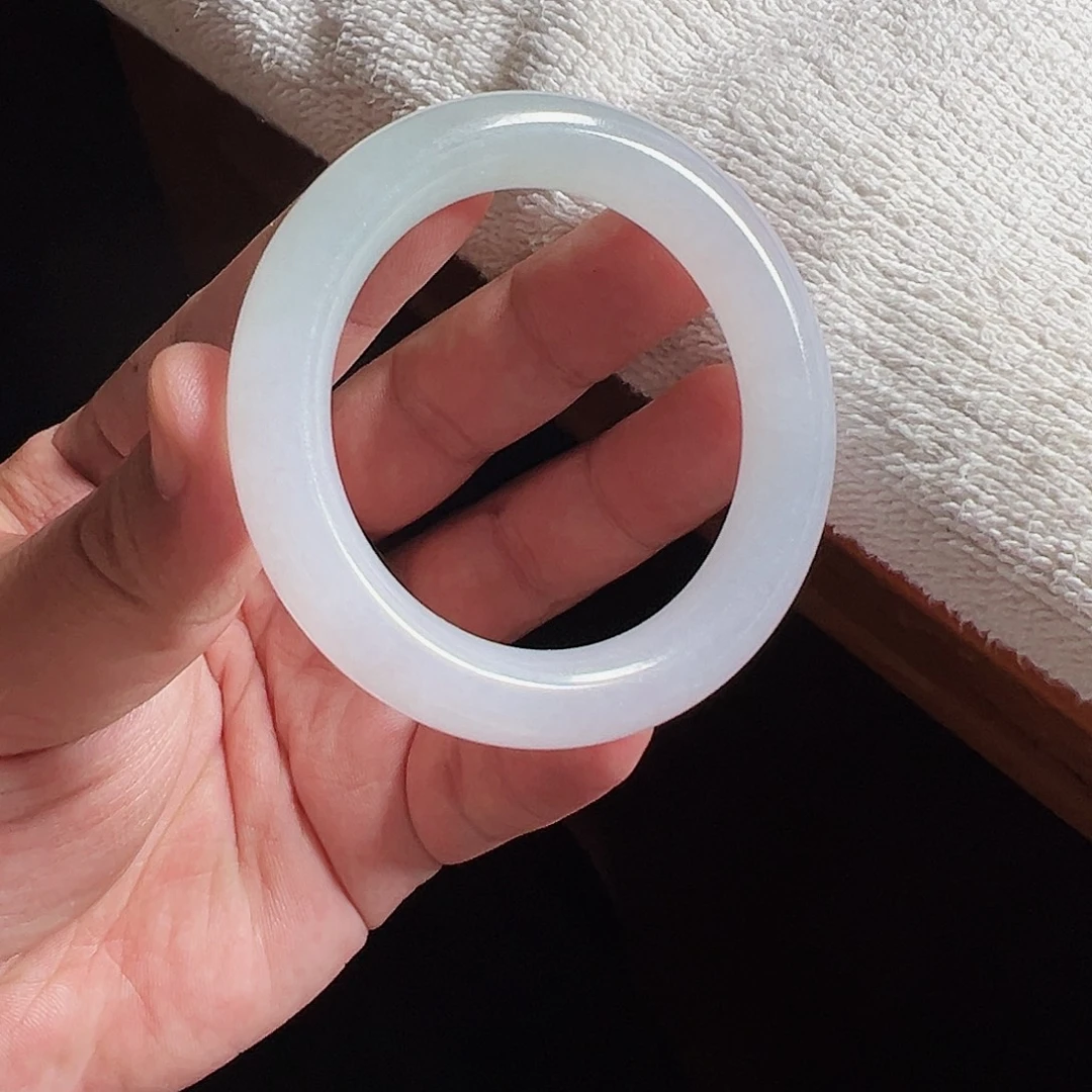 翡翠未镶嵌手镯翡翠手镯