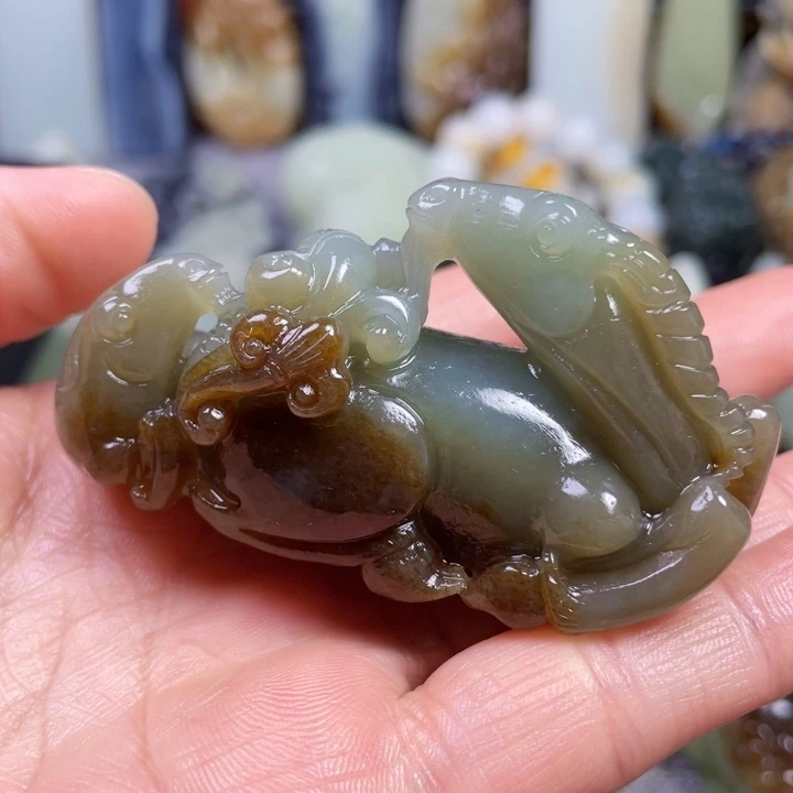 和田玉未镶嵌挂件