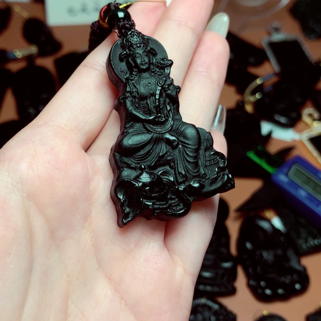 天然缅甸a货挂件钢琴黑