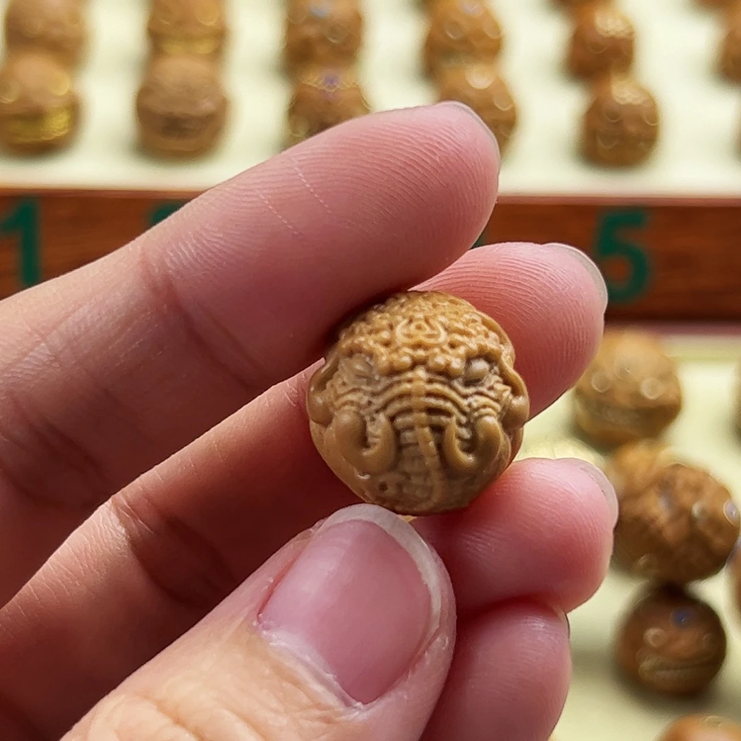 猴头核桃把件素籽象神带封口线