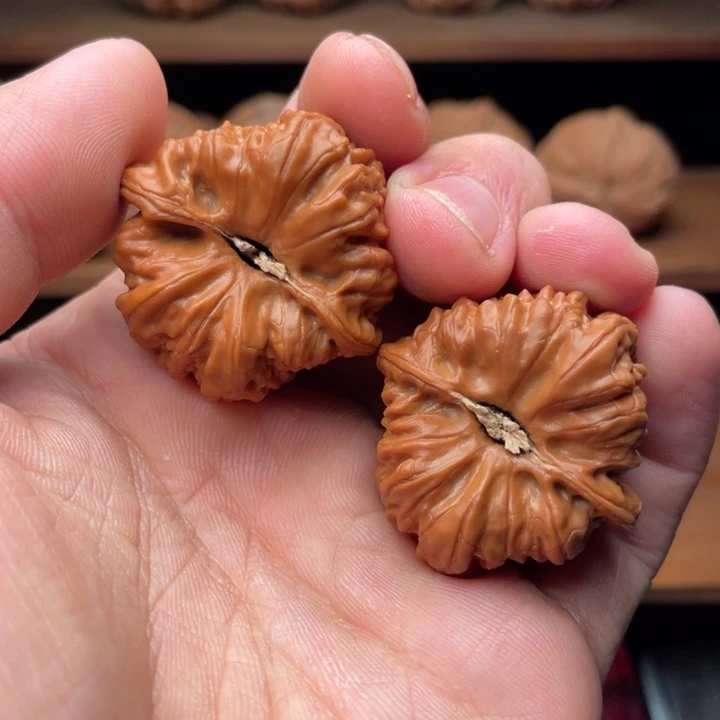 吊坠文玩核桃35.8毕业高货平谷凹底