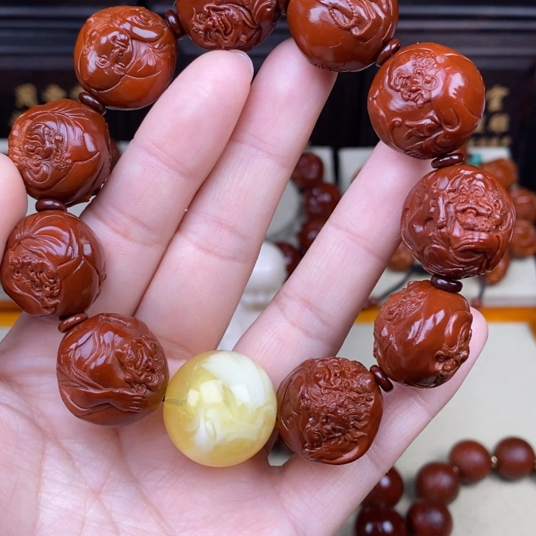 吊坠橄榄核十八罗汉