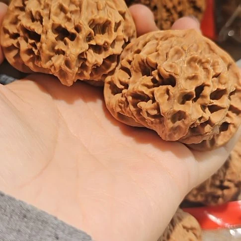 吊坠文玩核桃52帝王狮子