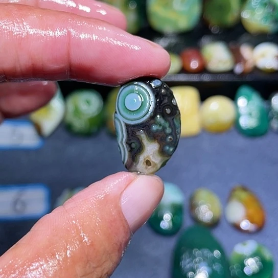 【闪购商品】未镶嵌玛瑙/玉髓珠宝奇石