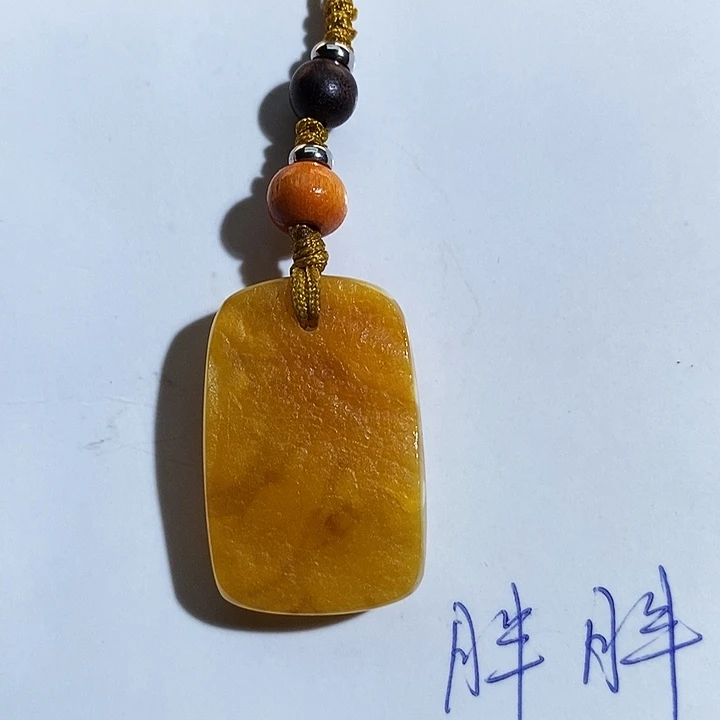 琥珀颈饰未镶嵌琥珀蜜蜡