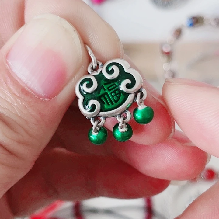 珐琅吊坠足银绿小锁
