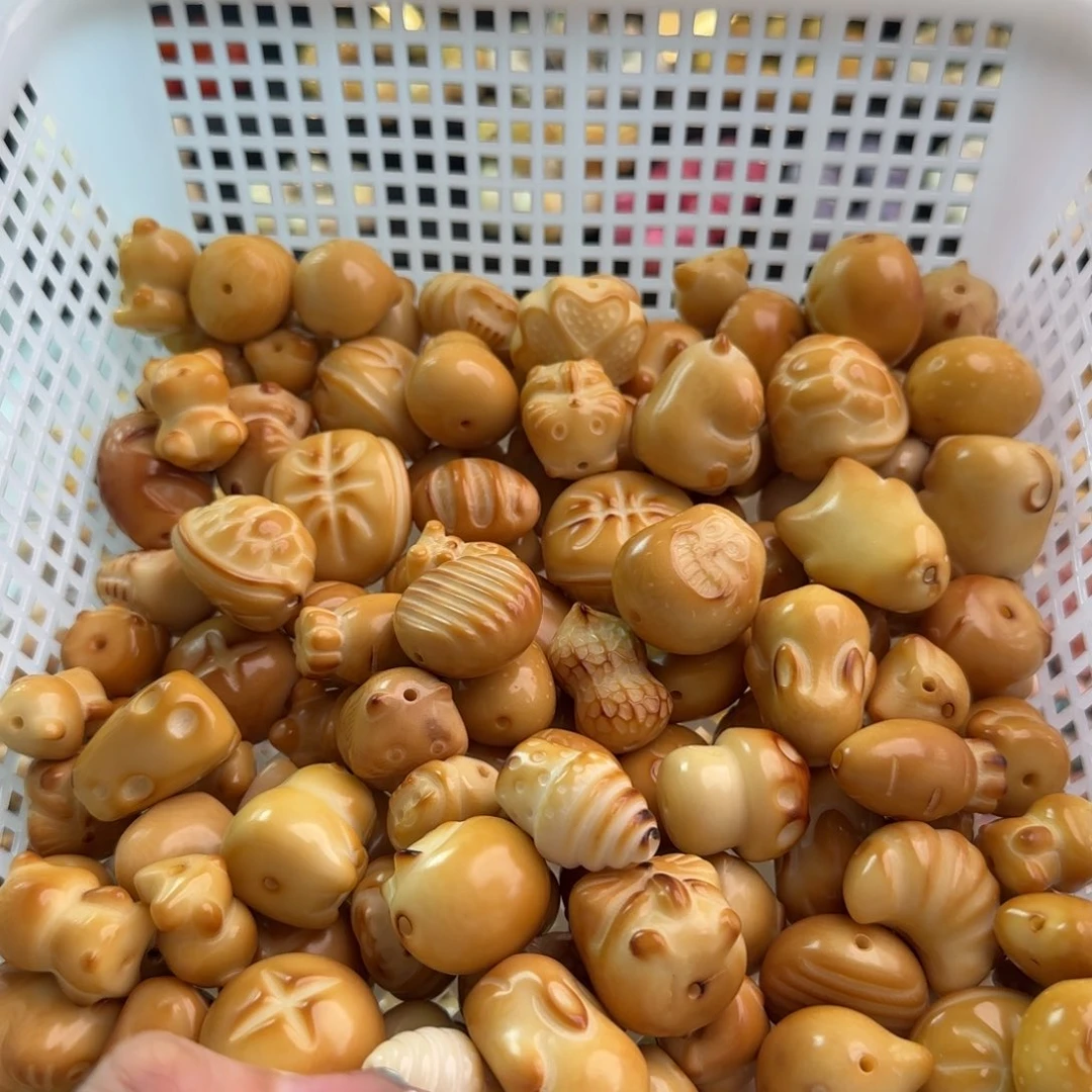 菩提根/象牙果吊坠瑕疵牙果炭烤120颗有裂不售后