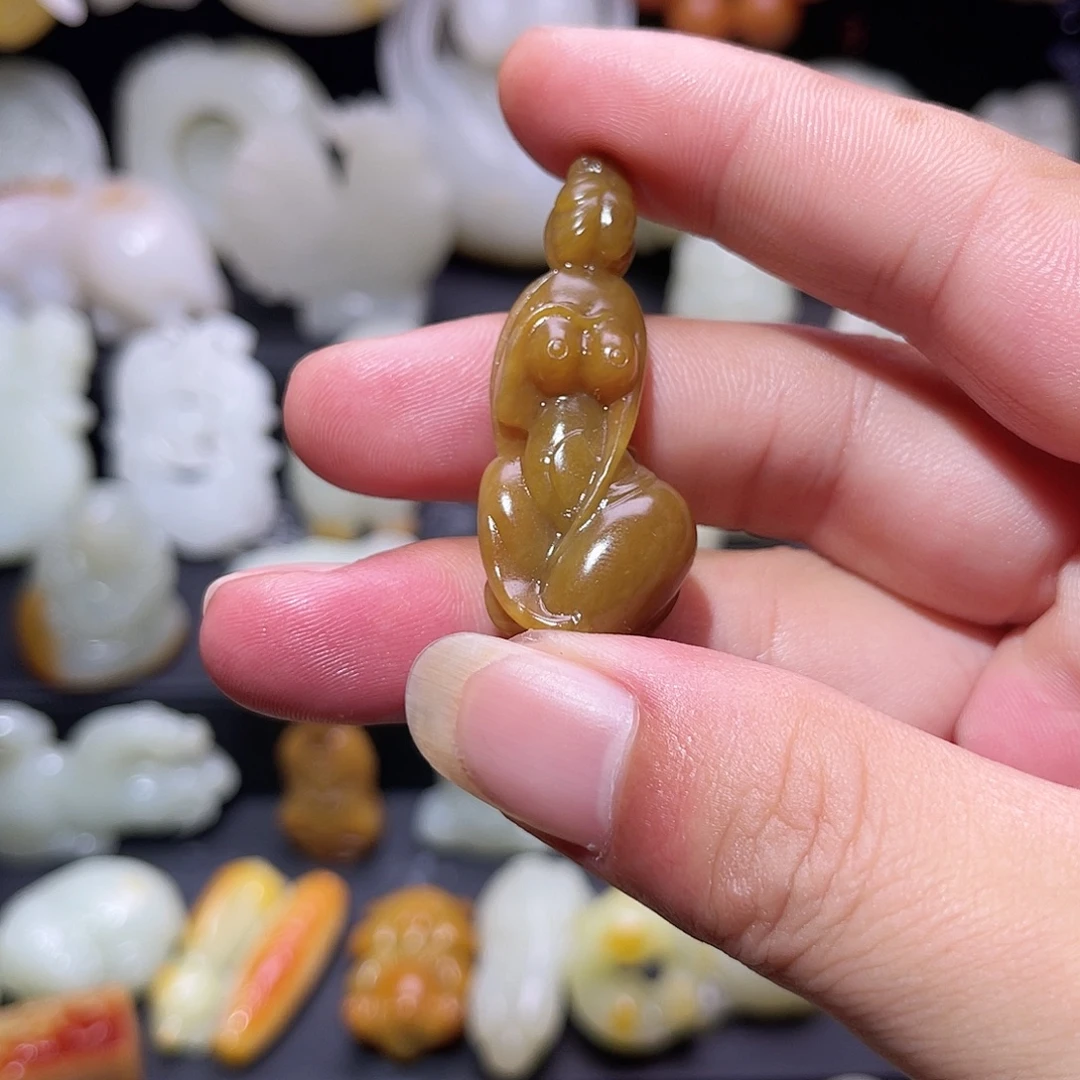 大***沛和田玉未镶嵌挂件