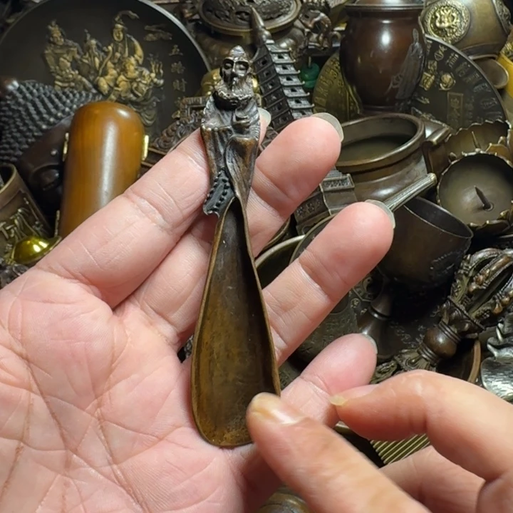 铜器摆件收收藏藏