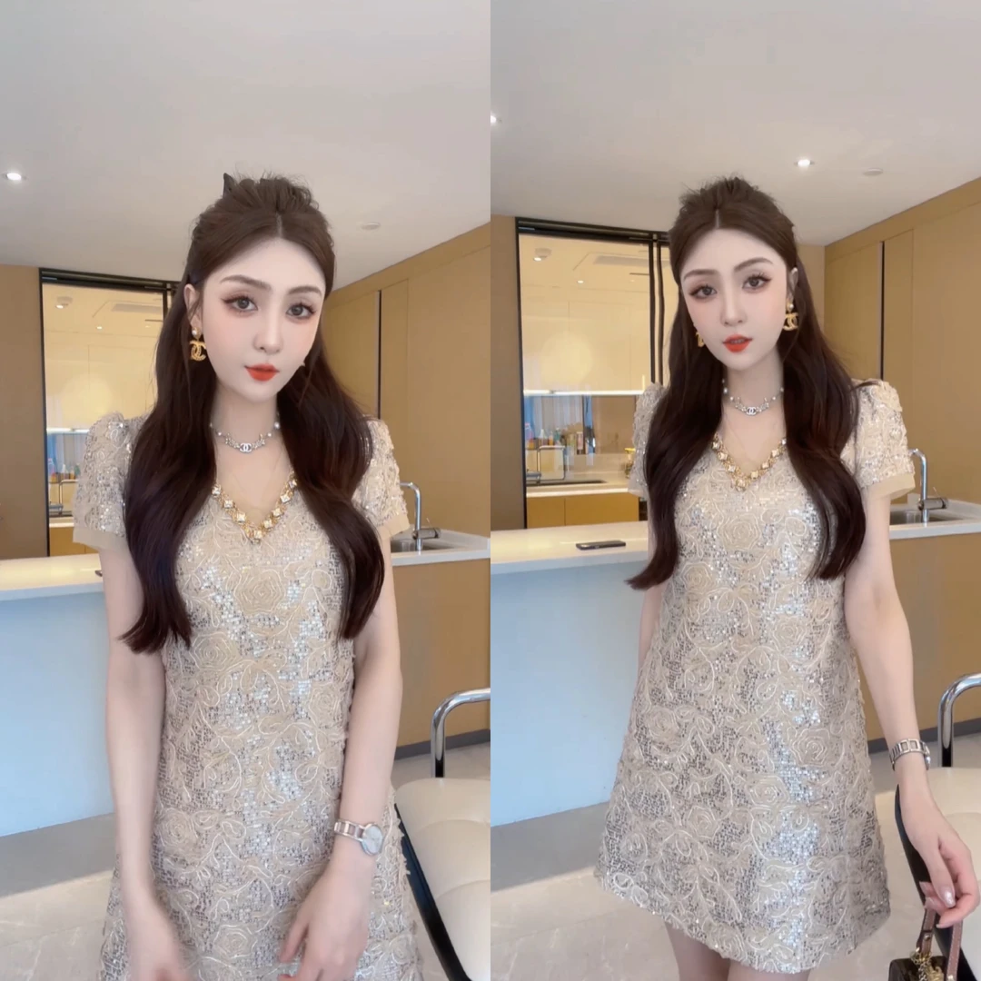 M9A86109 短袖夏季新款桑蚕丝轻奢名媛显瘦法式修身连衣裙