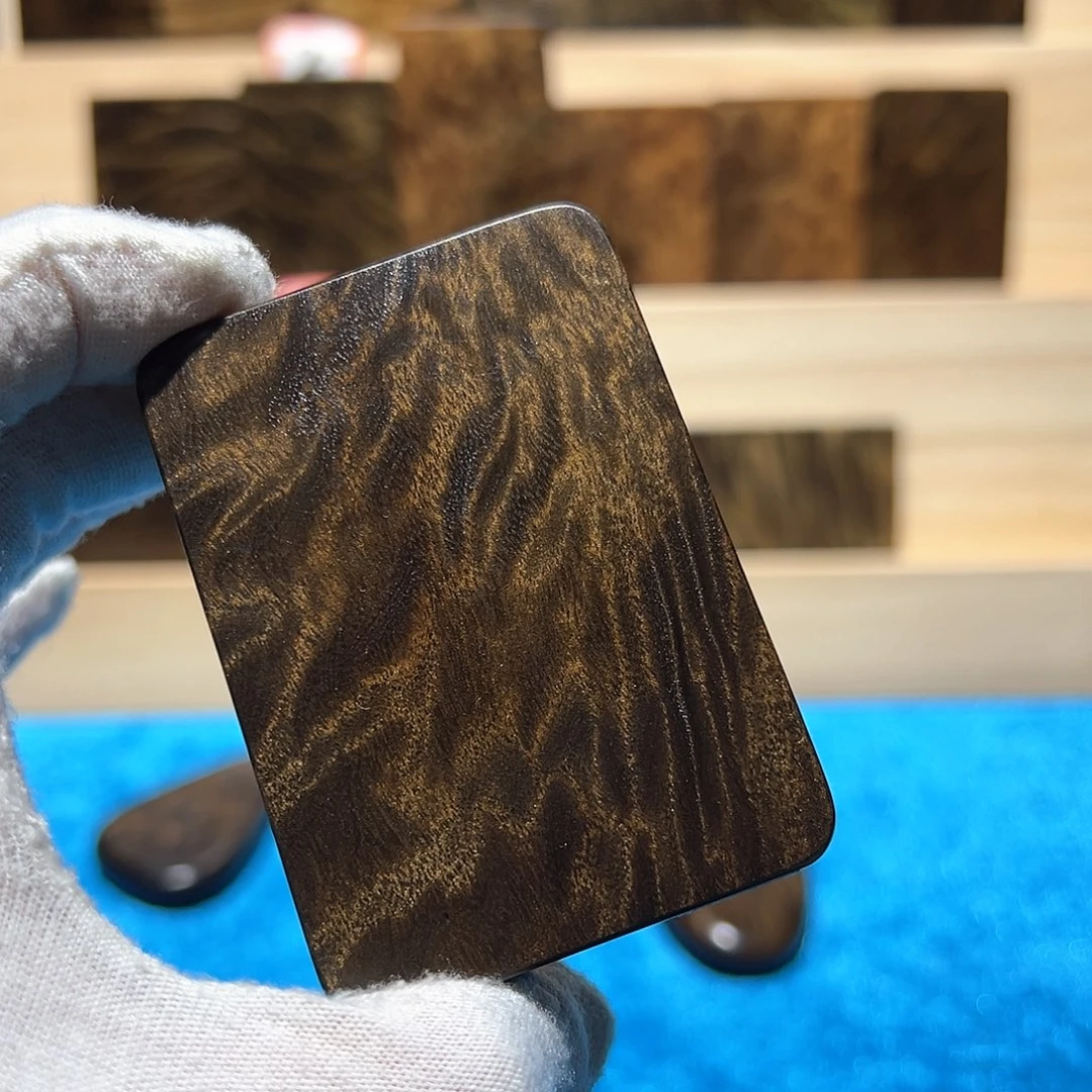 飞***5木金丝楠木无事牌