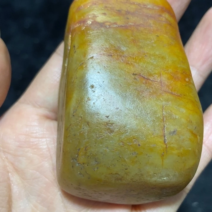 快***头未镶嵌和田玉（糖玉）挂件