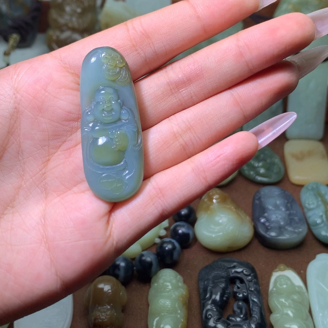 和田玉未镶嵌吊坠(不含链)