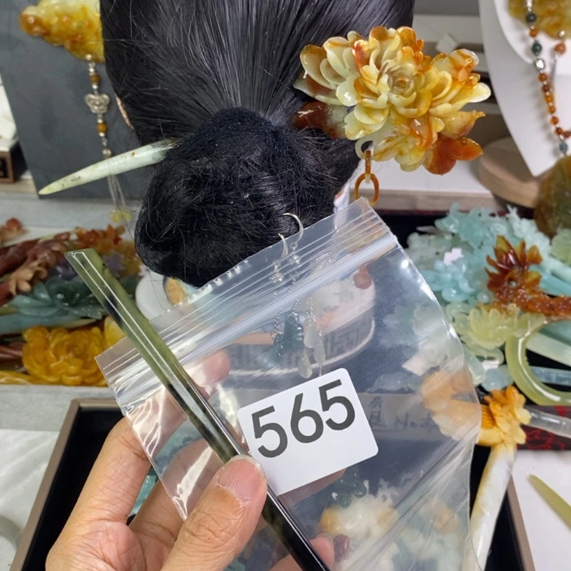 【闪购商品】岫玉发饰未镶嵌肉***鱼